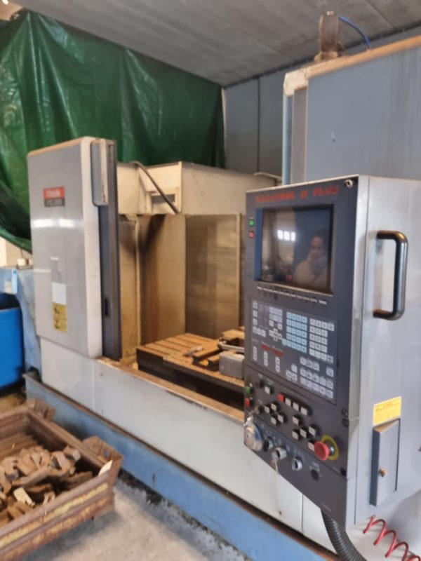 Mazak VTC-20B CNC fres